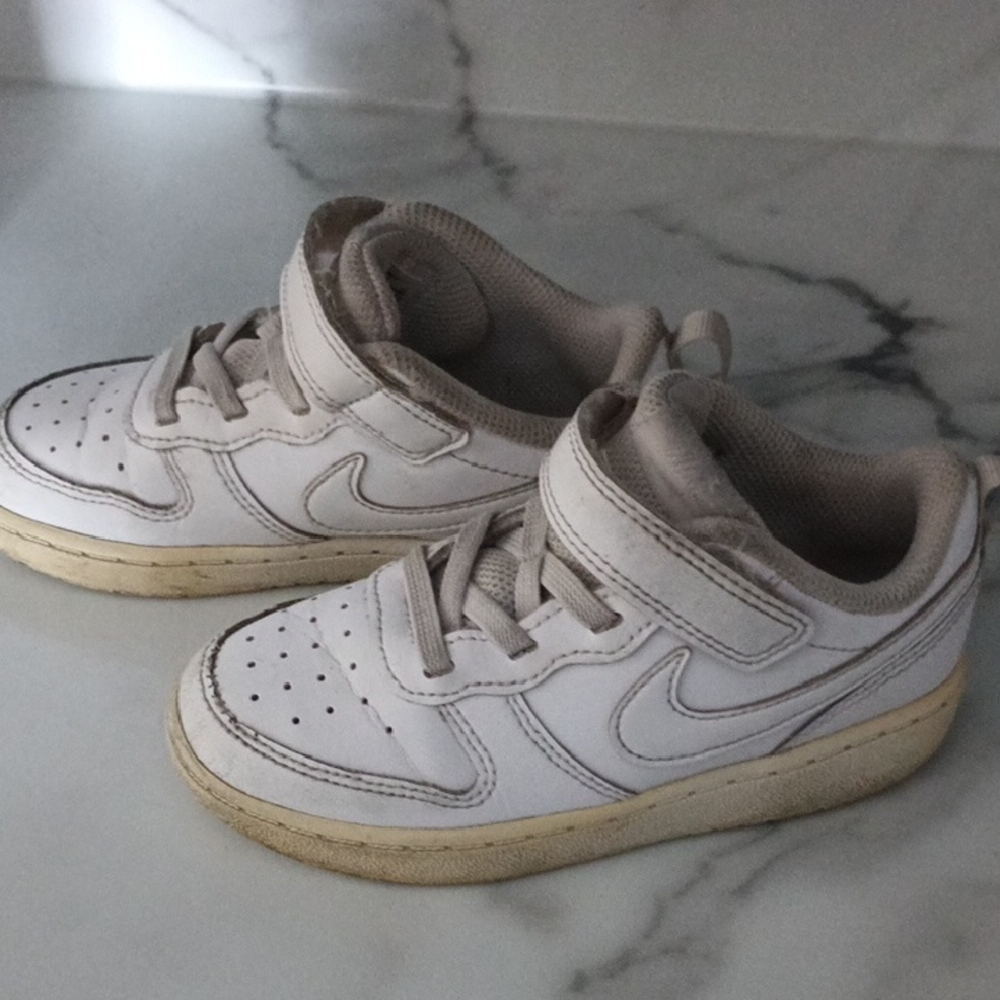 Nike Kids White and Cream Sneakers
